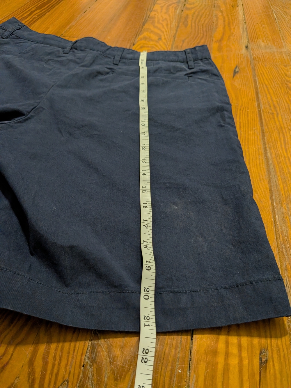 SS25 Louis Vuitton Men’s Dark Navy Denim Shorts with Leather LV Patch AUTHENTIC - Picture 3 of 8